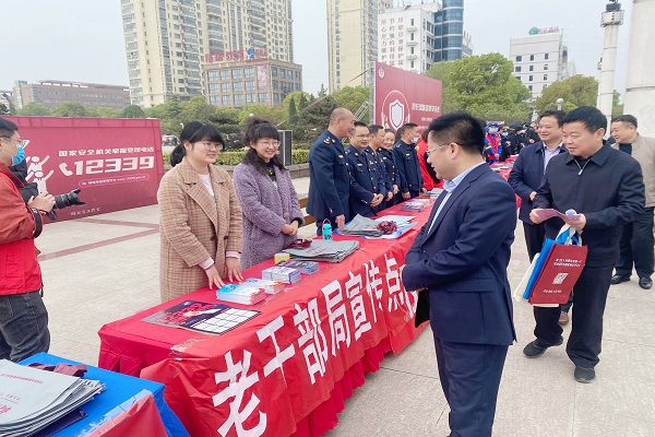 修改图2.jpg