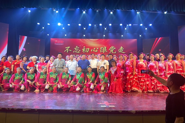 600x400图三.jpg