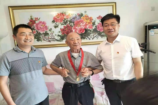 600x400图1.jpg
