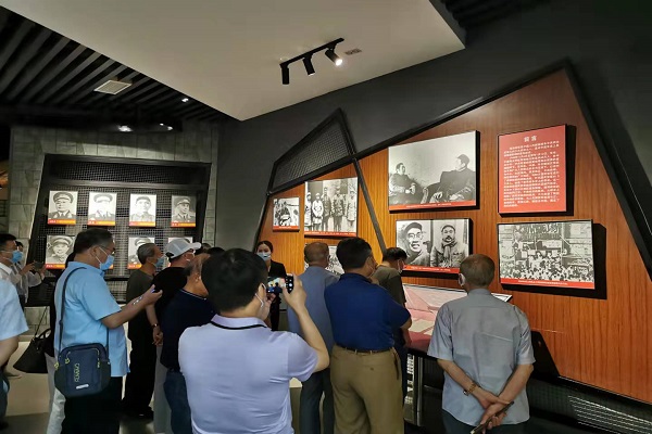 原图二600x400.jpg