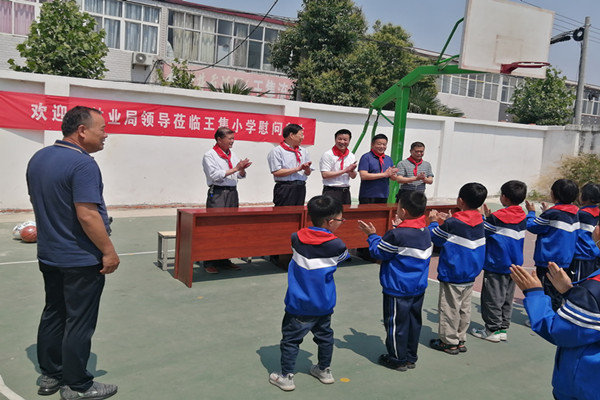 修图1600.jpg